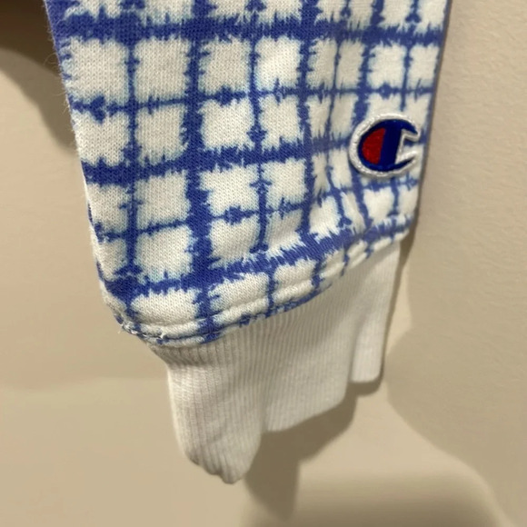 Champion Cropped Crewneck Sweatshirt Blue White Windowpane Checked S - Picture 3 of 15